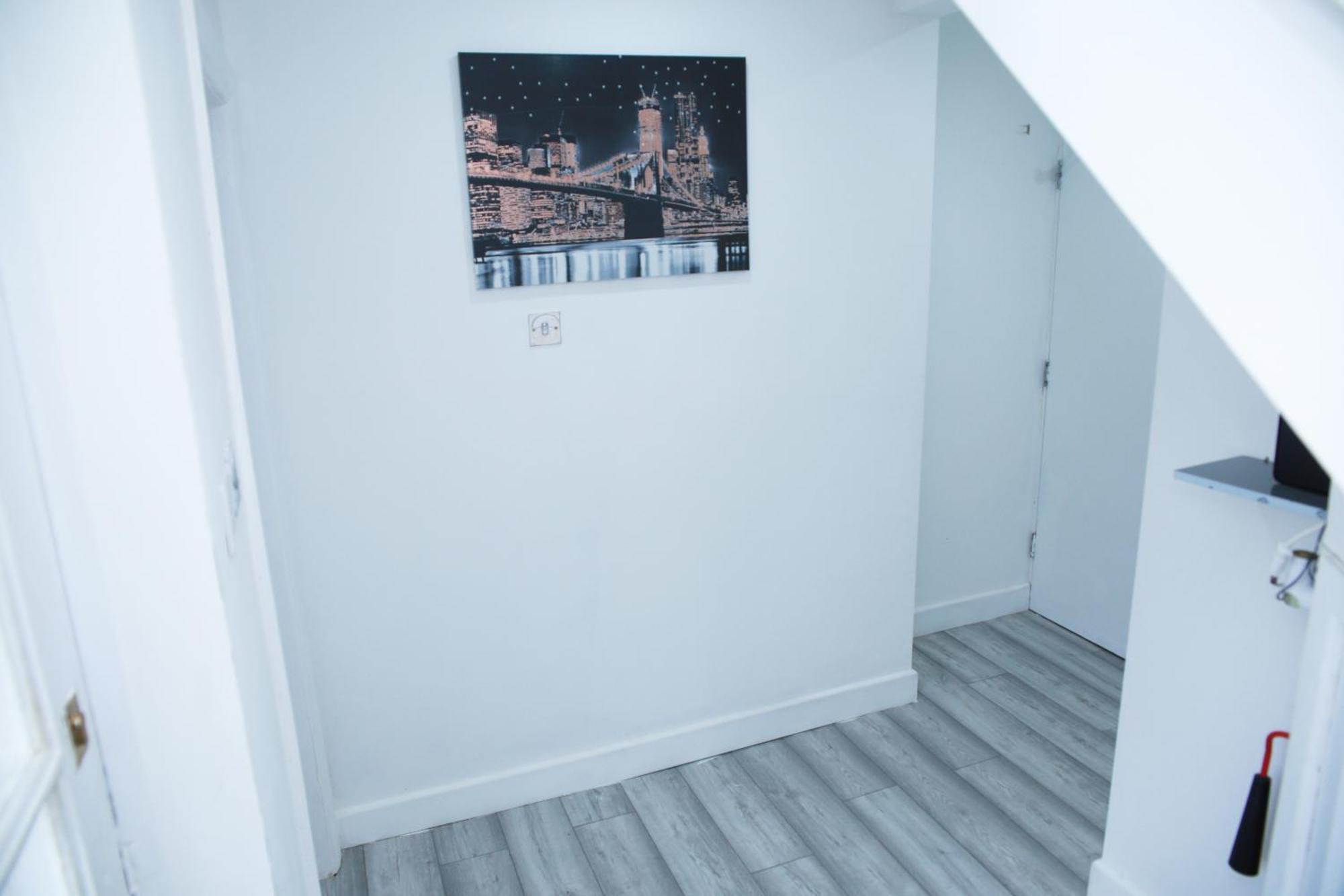 Harrow Luxury Flat With Free Parking. Apartment Лондон Екстериор снимка
